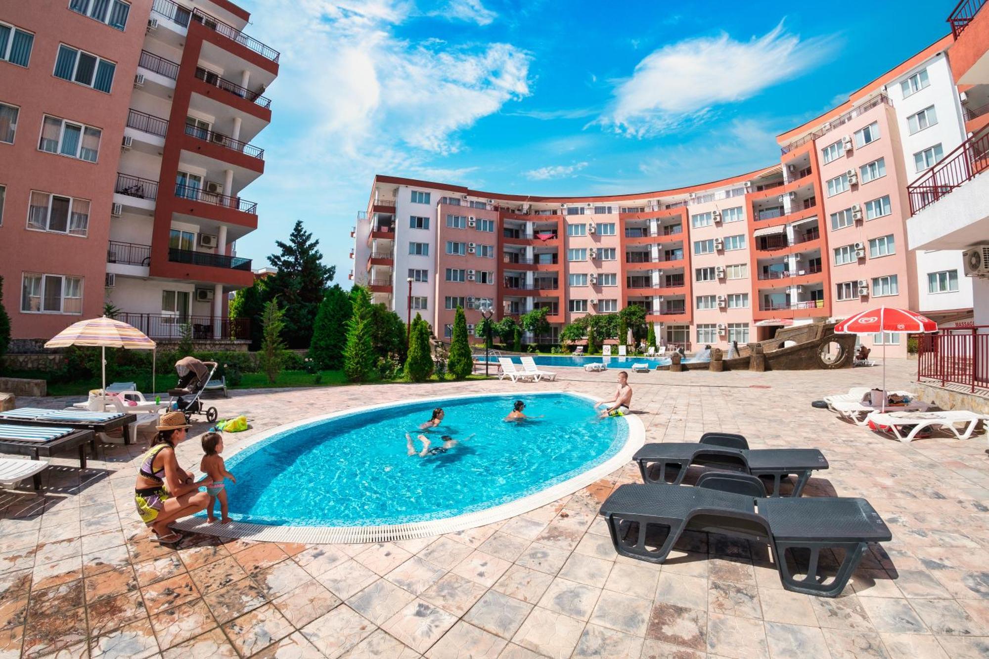 Privilege Fort Beach Apartments Sveti Vlas Exterior foto