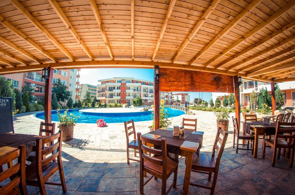 Privilege Fort Beach Apartments Sveti Vlas Exterior foto